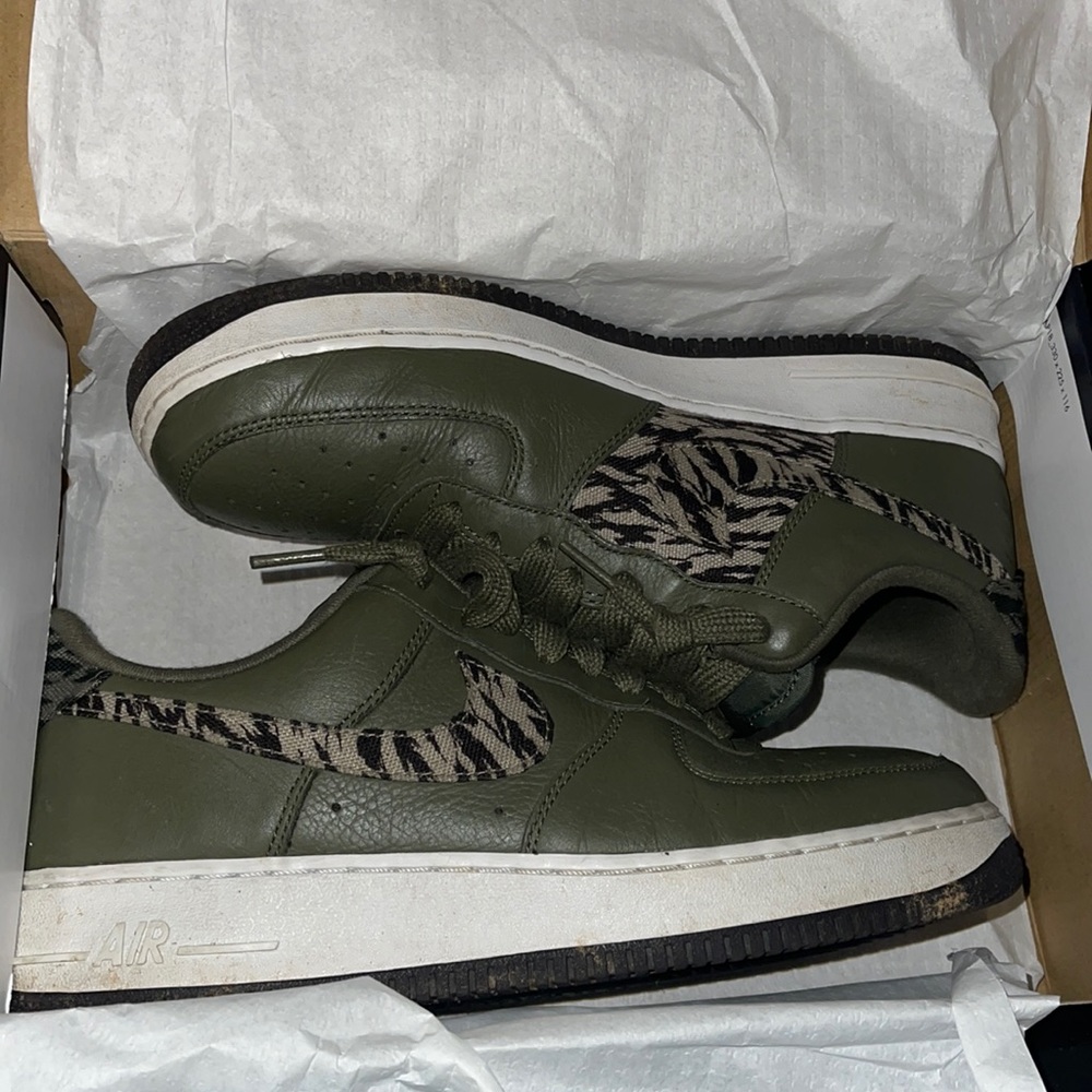 Nike Air Force 1 Safari